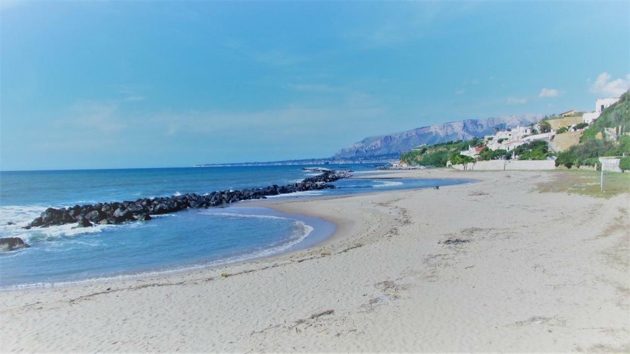 Sapori Di Mare Apartment Trappeto  Luaran gambar