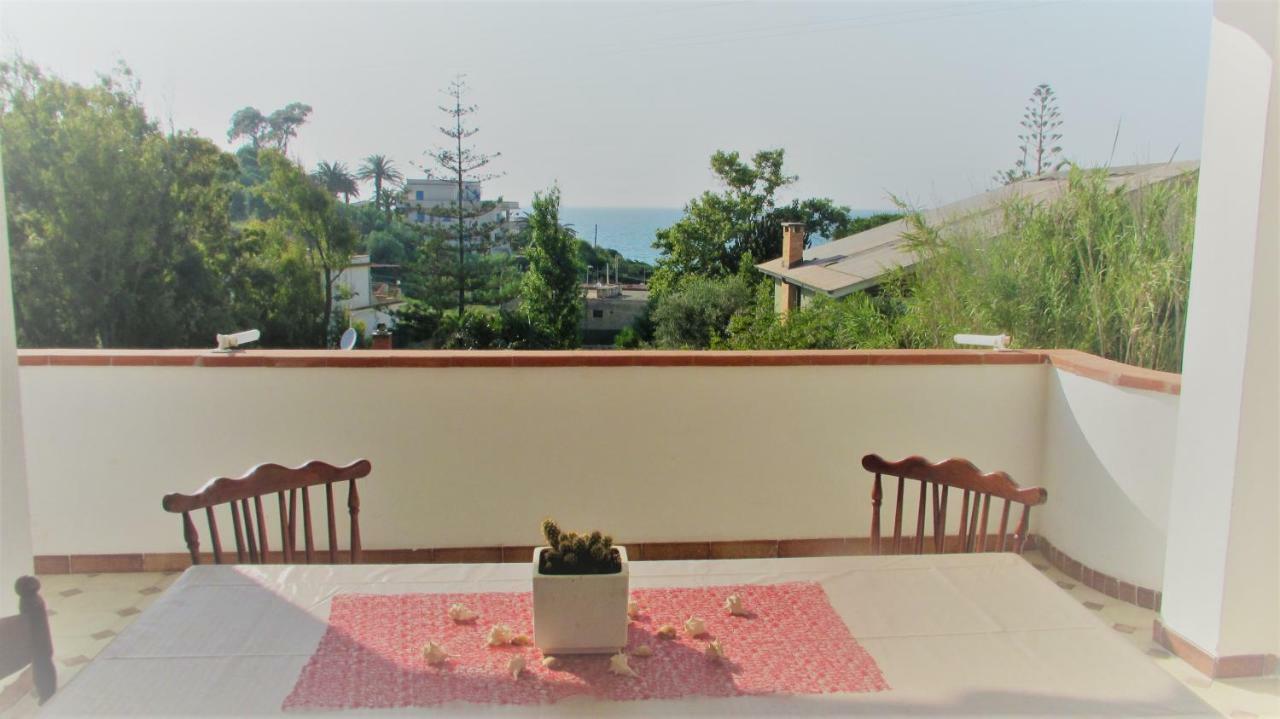 Sapori Di Mare Apartment Trappeto  Luaran gambar