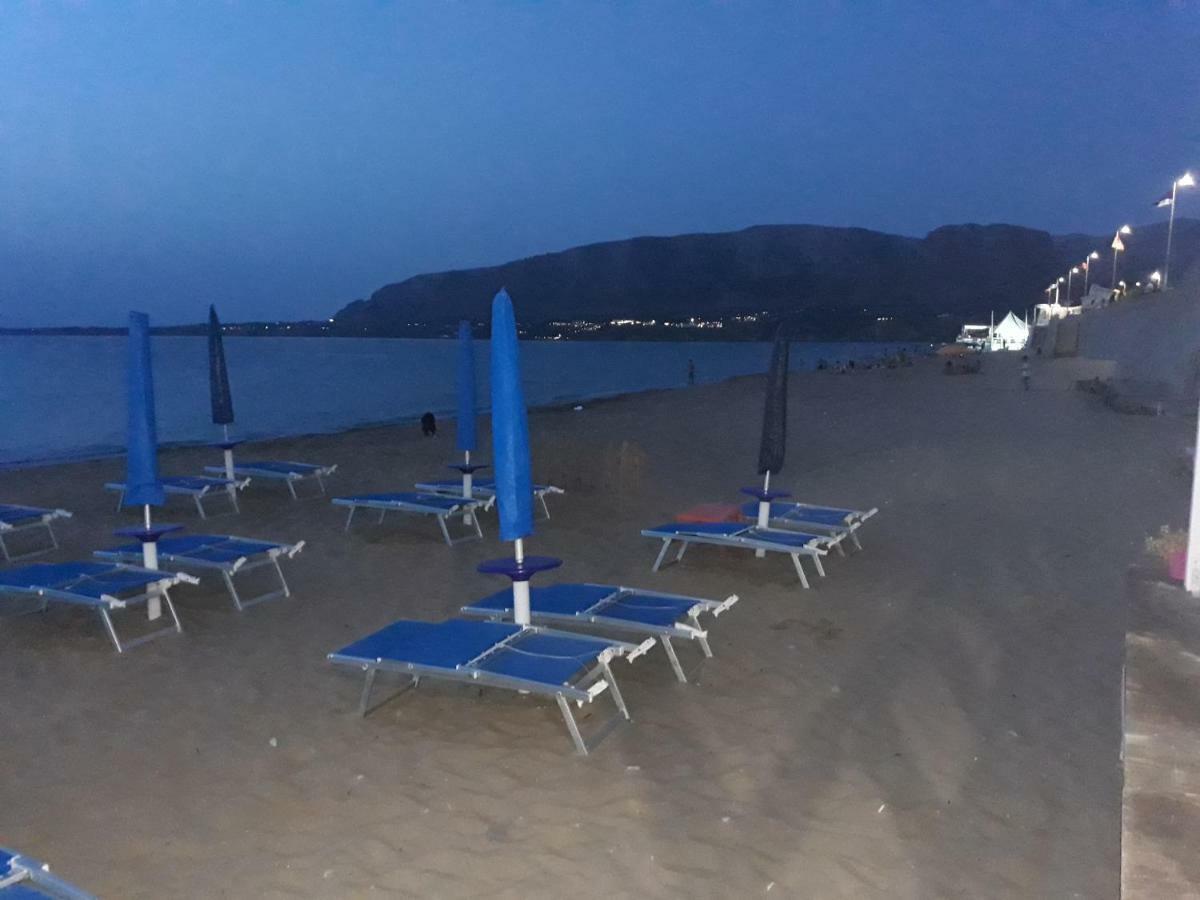 Sapori Di Mare Apartment Trappeto  Luaran gambar